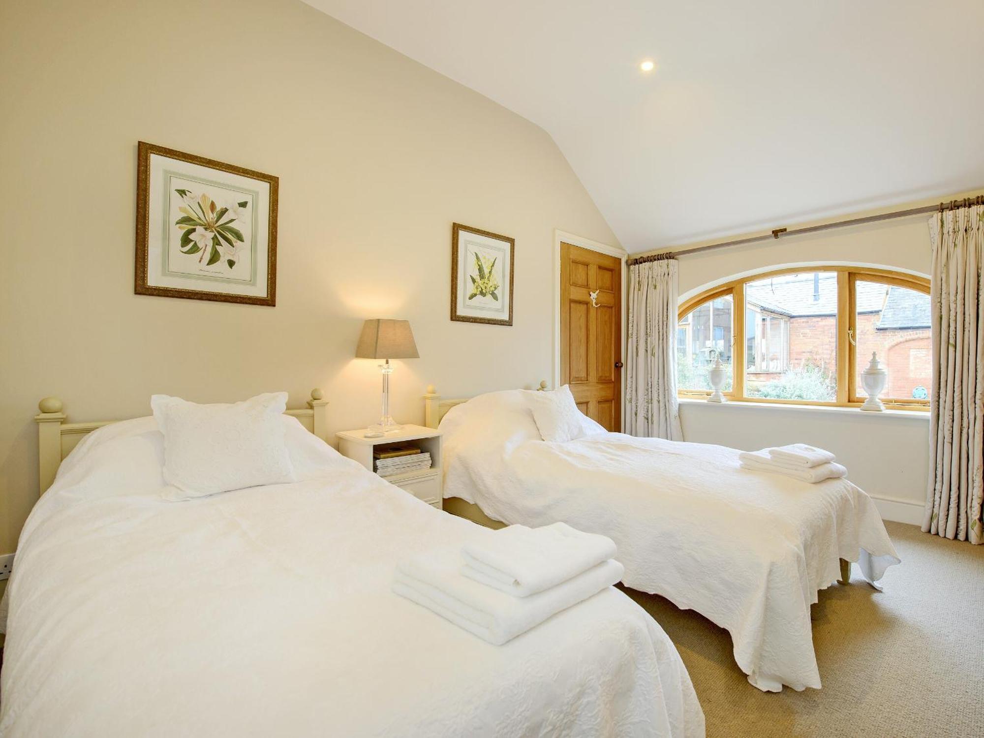 The Stables At Weedon Hill Farm Villa Church Stowe Екстериор снимка
